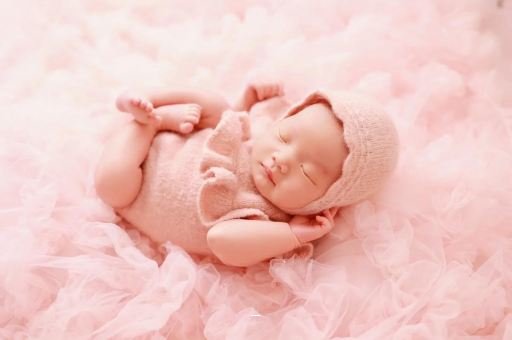 乐山宝宝几个月可以抬头